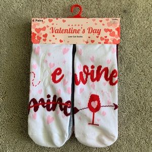 NWT Valentine’s Day Socks